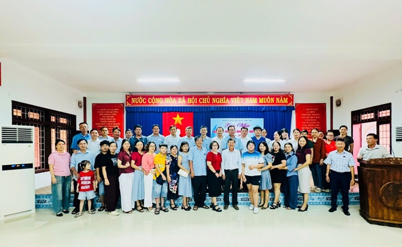 Gặp mặt gia đình viên chức, người lao động nhân kỷ niệm 25 năm ngày Gia đình Việt Nam (28/6/2001 – 28/6/2026)