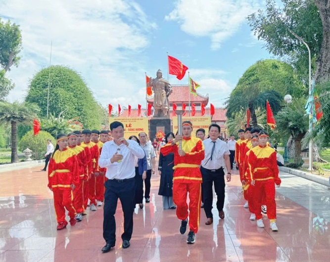 Lễ dâng hoa, dâng hương Liên hoan Quốc tế võ cổ truyền Việt Nam lần thứ IX – Gia Lai 2026